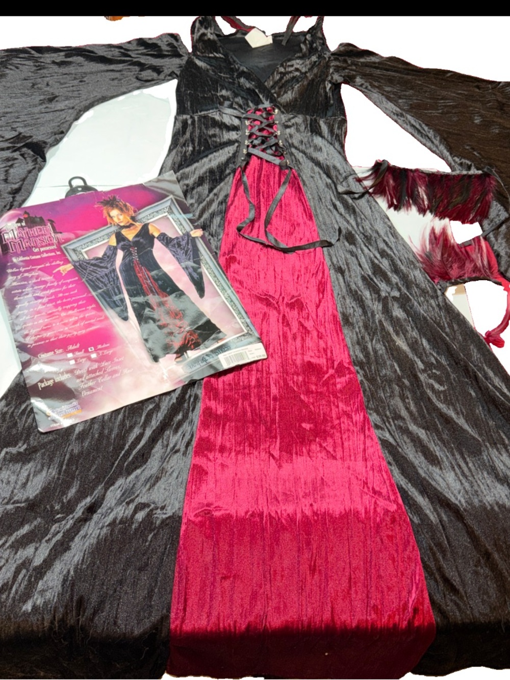 BLACK Red Vampire Mistress LONG DRESS Evil Queen Long Sexy V Neck WOMEN’S Medium